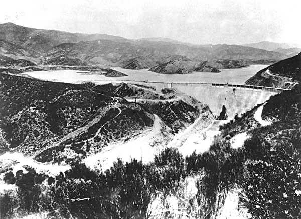 St. Francis Dam with Water. SAN FRANCISQUITO CANYON. Photos of the St. Francis Dam disaster. 