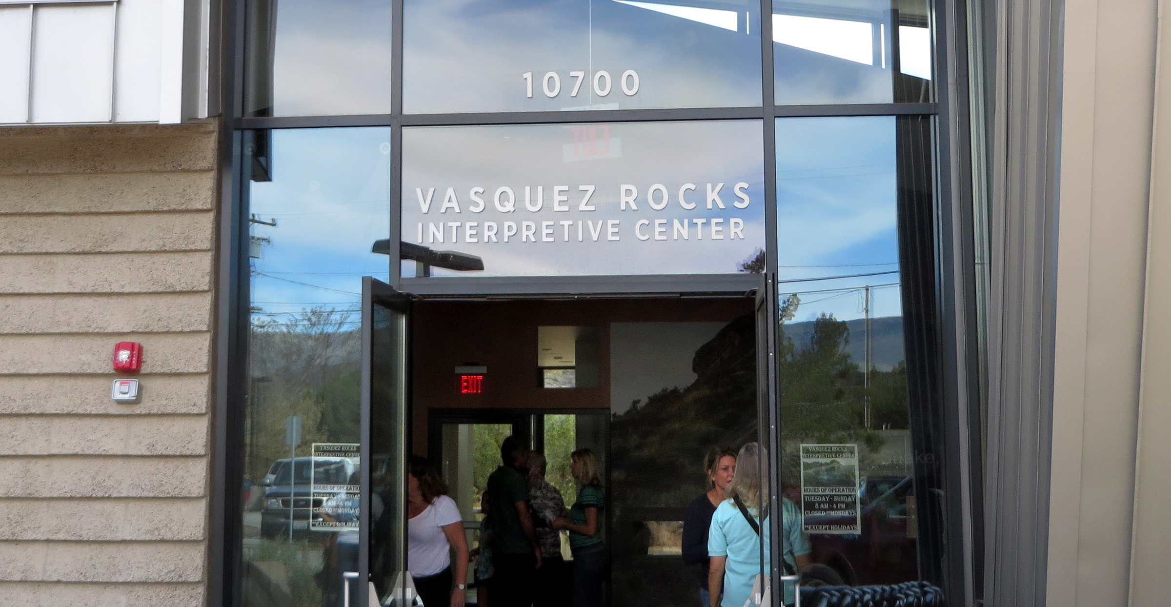 Vasquez Rocks Interpretive Center