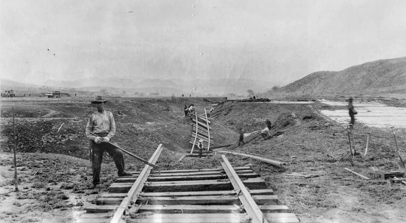 Southern Pacific Tracks Moved

CASTAIC JUNCTION | ST. FRANCIS DAM DISASTER