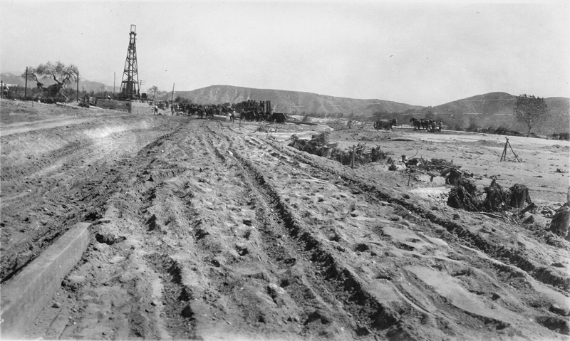 Highway Pile Driver

SOUTHWEST OF CASTAIC JUNCTION | ST. FRANCIS DAM DISASTER