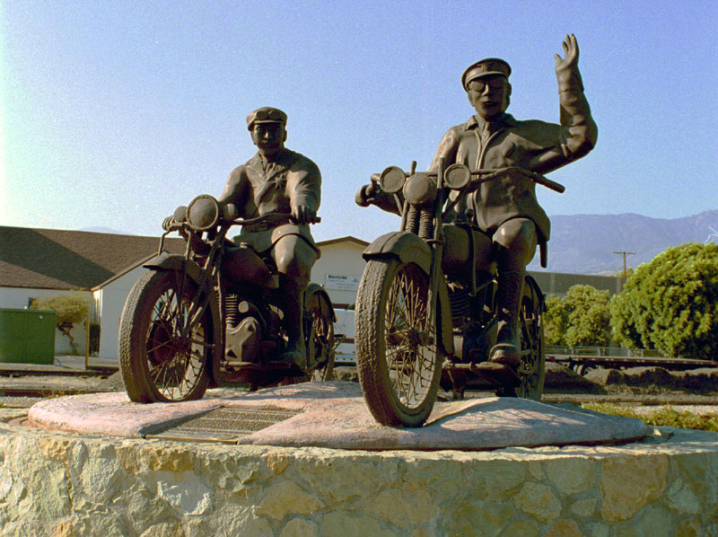 Statue honoring officers Thornton Edwards and Stanley Baker, whose warning saved lives in Santa Paula during the St. Francis Dam disaster.