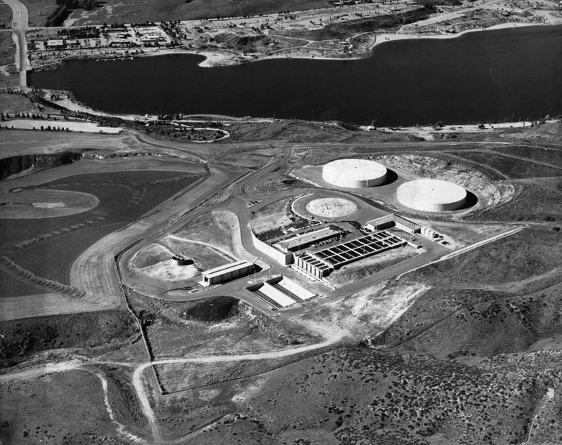 SCVHistory WA1980 Castaic Castaic Lake Water Agency Facility 